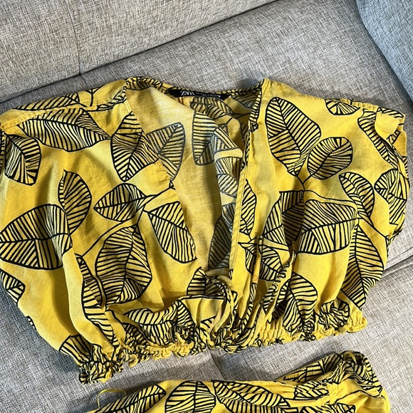 Zara skirt set - Picture 3 of 3